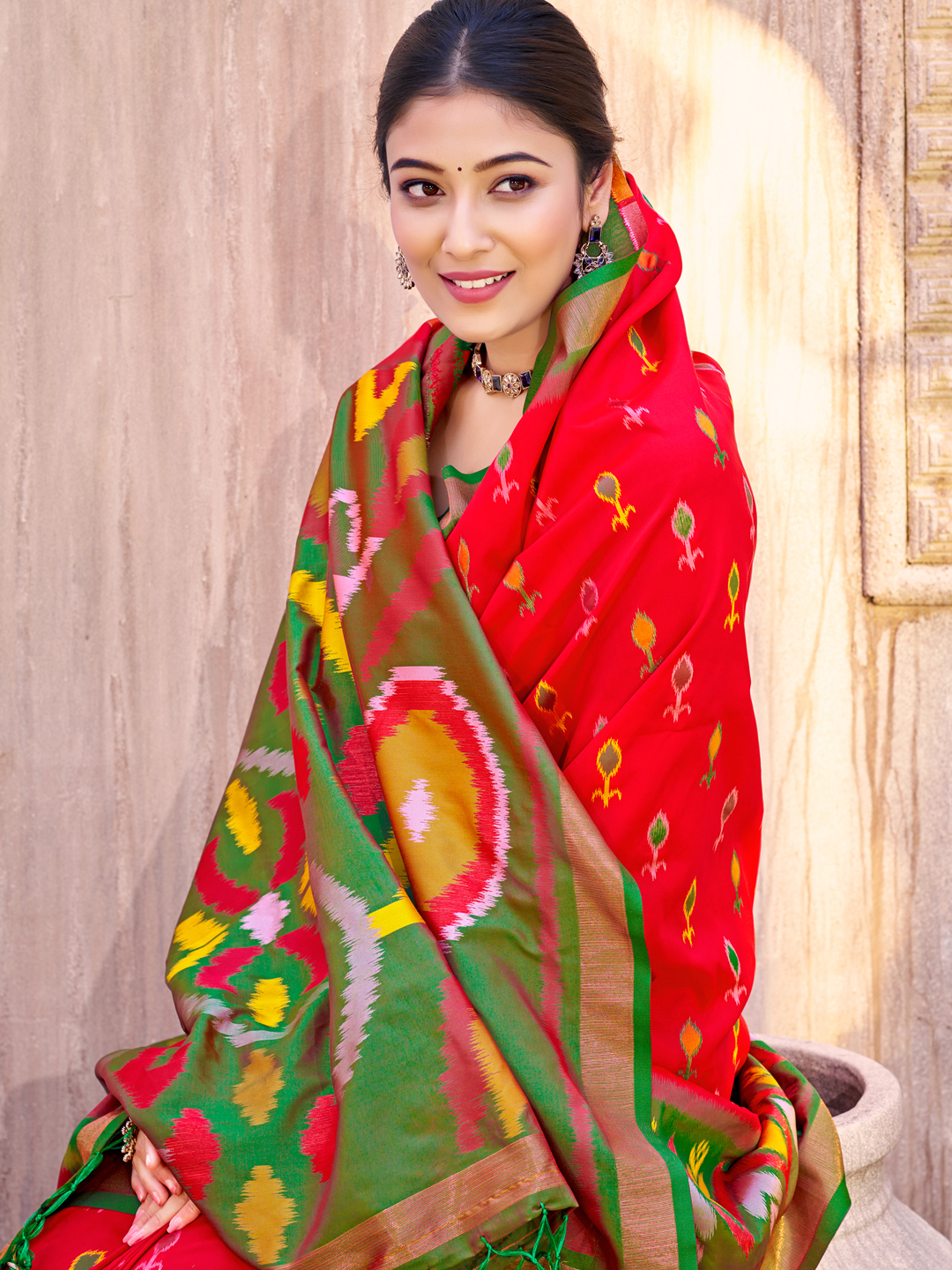 Elegant Red Pochampally Ikkat Silk Saree with Silk Blouse - Image 3