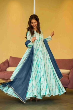 Stylish Ready-to-Wear Sea Green Rayon Long Gown for Women