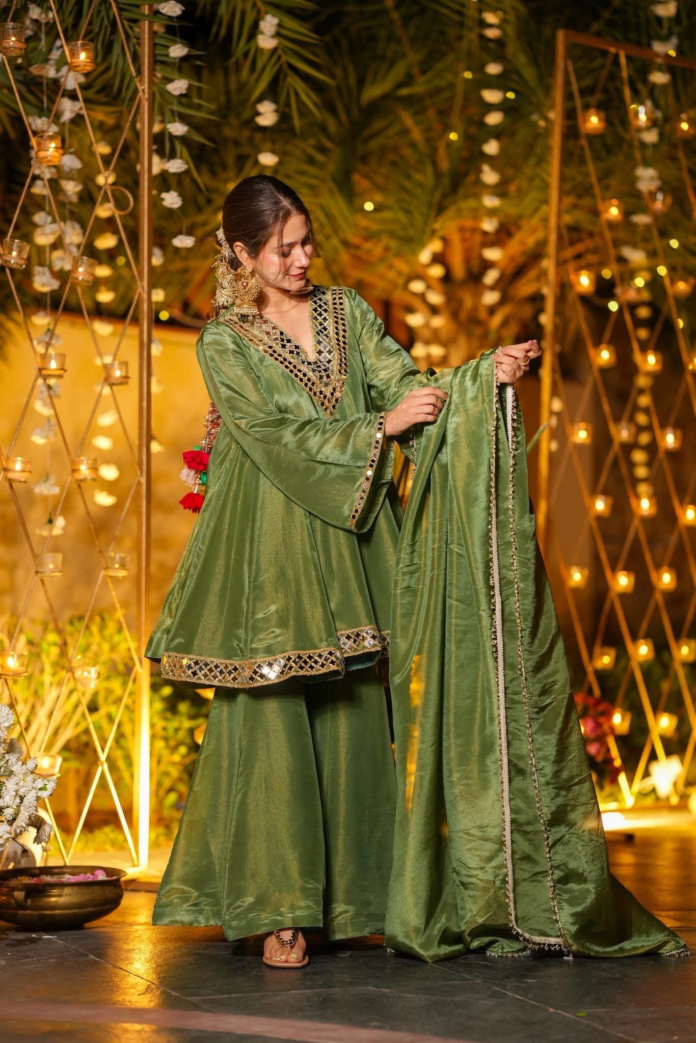 Designer Vichitra Silk Green Readymade Kurta With Silk Dupatta For Women - Image 2